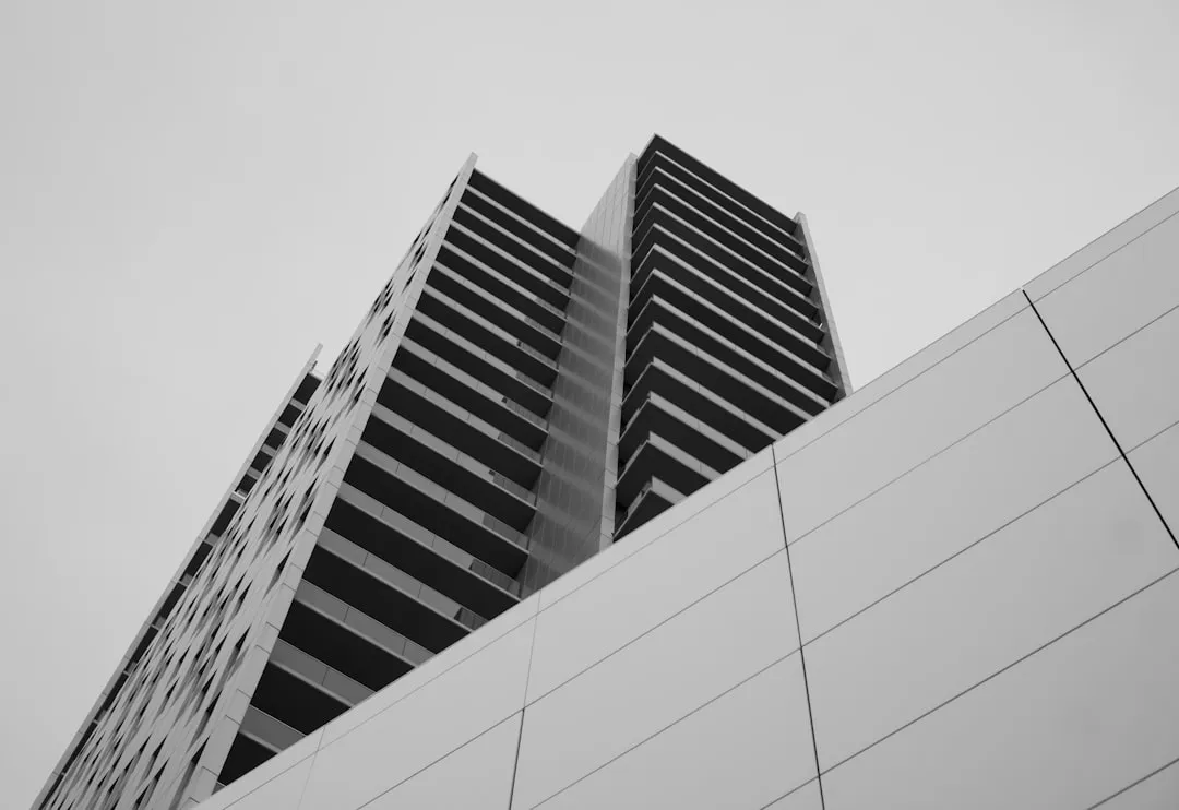 重庆数字营销服务对比：短视频运营与信息流广告投放策略分析